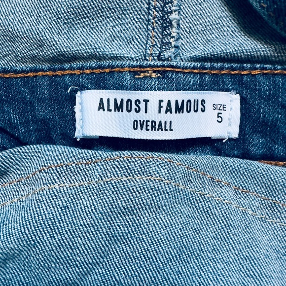 ALMOST FAMOUS DESTROYED DENIM OVERALLS - Picture 6 of 7
